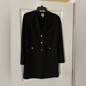 Anne Klein black long sleeve blazer with gold button closure and pockets. Size M